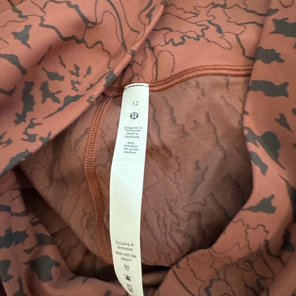 Lululemon Align Leggings NWT - Picture 6 of 6